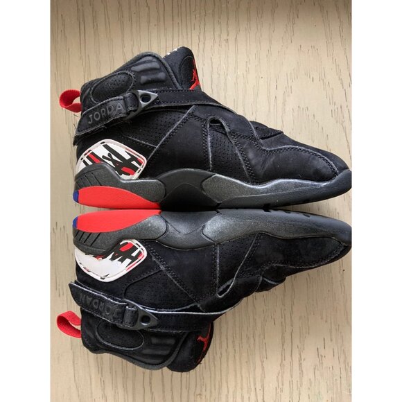 Jordan Kids Sneakers Black with Red Highlights - Picture 4 of 14